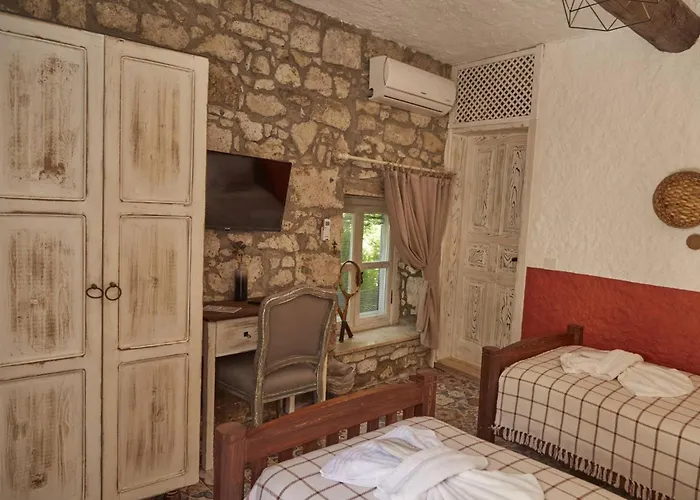 Morisiavlualaçatı Hotel